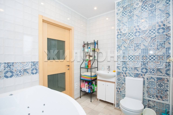 
   Продам дом, 155 м², Новолуговое

. Фото 11.