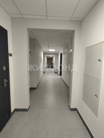 
   Продам 2-комнатную, 40 м², Октябрьская ул, 20

. Фото 11.
