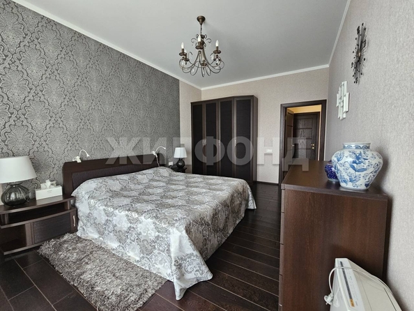 
  Продается 3-комн. квартира, 121.8 м², Крылова ул, д. 7/1
. Фото 11.