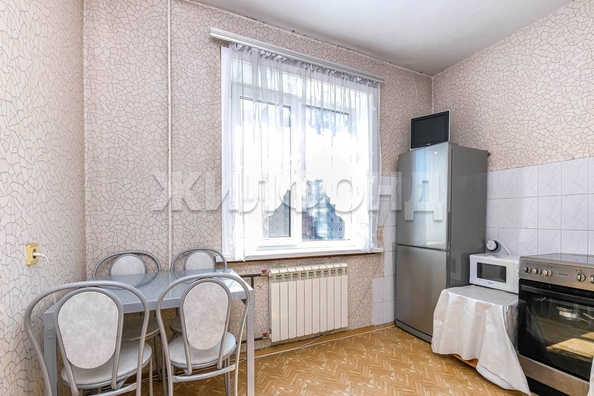 
   Продам 1-комнатную, 38.3 м², Сухарная ул, 78

. Фото 13.