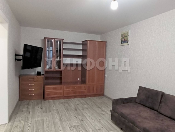 
   Продам 1-комнатную, 29.4 м², Тульская ул, 270/1

. Фото 2.