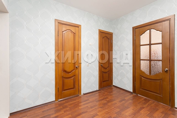 
   Продам 1-комнатную, 51.3 м², Учительская ул, 8

. Фото 8.