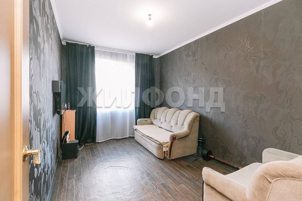 
   Продам 2-комнатную, 49.5 м², 9-й Гвардейской Дивизии ул, 4

. Фото 4.