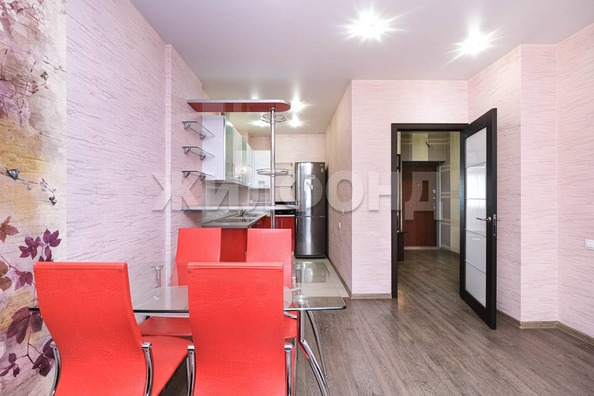 
  Продается 2-комн. квартира, 62.2 м², Лескова ул, д. 29
. Фото 8.