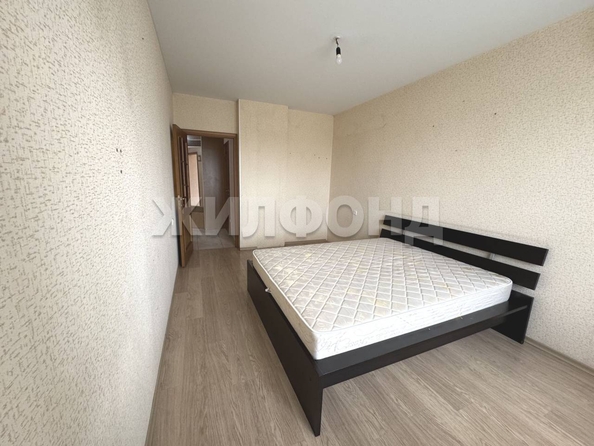 
   Продам 3-комнатную, 77.6 м², Волховская ул, 33/1

. Фото 11.