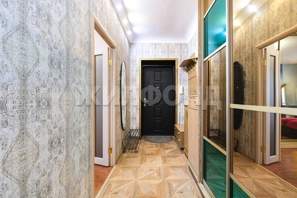 
  Продается 3-комн. квартира, 89.5 м², Красный пр-кт, д. 157
. Фото 8.
