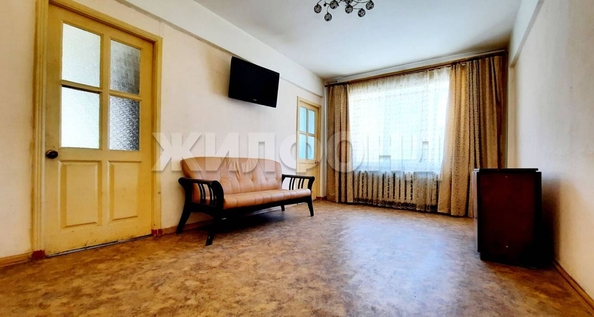 
  Продается 3-комн. квартира, 49.4 м², Солидарности ул, д. 82
. Фото 3.