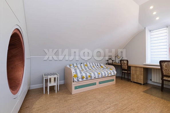 
   Продам 5-комнатную, 161.3 м², Ядринцевская ул, 18

. Фото 12.