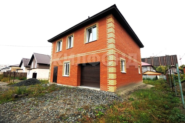 
   Продам дом, 180.9 м², Новосибирск

. Фото 1.