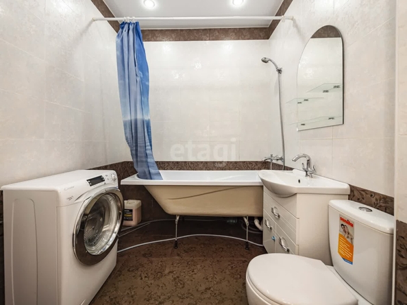 
   Продам 1-комнатную, 39 м², Мясниковой ул, 30

. Фото 15.