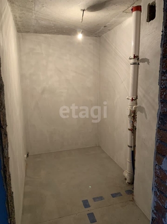 
   Продам 1-комнатную, 40.3 м², Владимира Заровного ул, 32

. Фото 9.