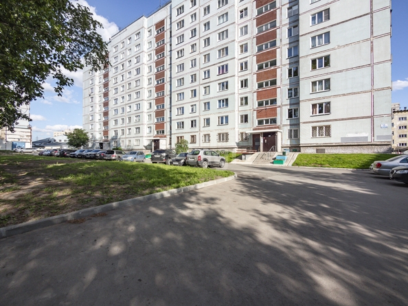 
   Продам 3-комнатную, 65.6 м², Объединения ул, 35/1

. Фото 23.