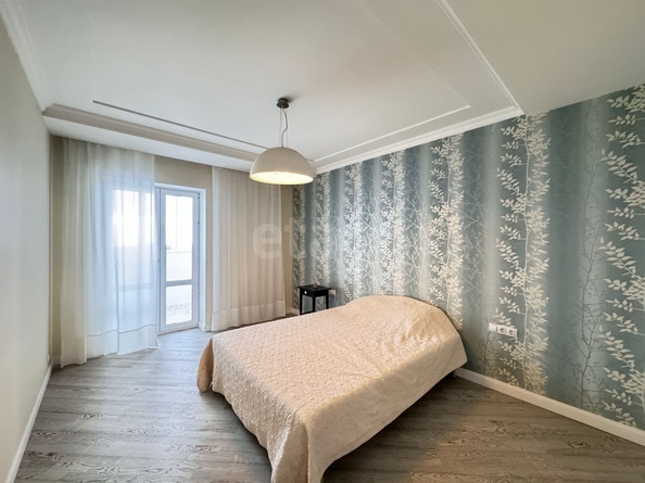 
   Продам 3-комнатную, 89 м², Сухарная ул, 101

. Фото 18.