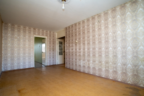 
   Продам 3-комнатную, 59.3 м², Курганская ул, 38

. Фото 3.