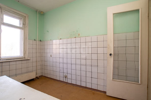 
   Продам 3-комнатную, 59.3 м², Курганская ул, 38

. Фото 14.