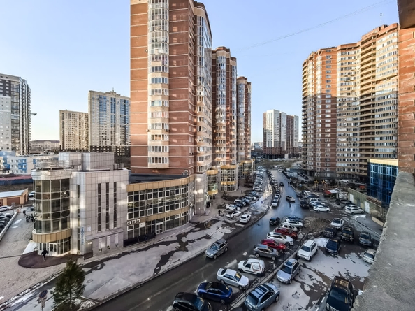 
   Продам 1-комнатную, 51.6 м², Галущака ул, 3

. Фото 4.