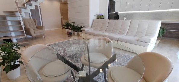 
   Продам 3-комнатную, 120 м², Победы ул, 55/1

. Фото 1.
