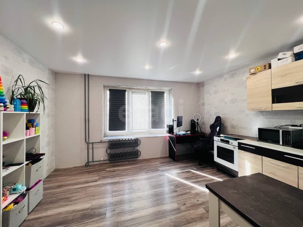 
   Продам 2-комнатную, 35.6 м², Венская ул, 15

. Фото 28.