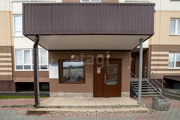 
   Продам 2-комнатную, 35.6 м², Венская ул, 15

. Фото 27.