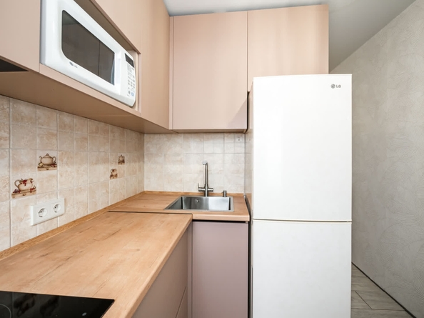 
   Продам 2-комнатную, 46.6 м², Дзержинского пр-кт, 11

. Фото 6.