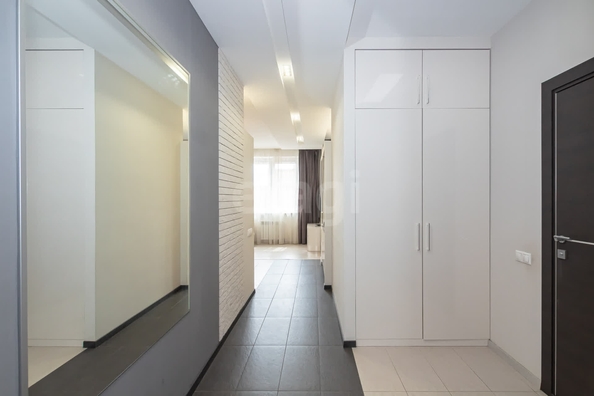
   Продам 1-комнатную, 39 м², Державина ул, 47

. Фото 6.