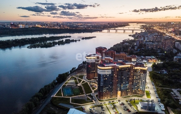 
   Продам 1-комнатную, 43.7 м², 2-я Обская ул, 154

. Фото 1.