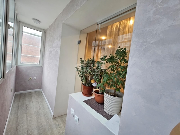 
   Продам 3-комнатную, 81.3 м², Семьи Шамшиных ул, 18

. Фото 4.
