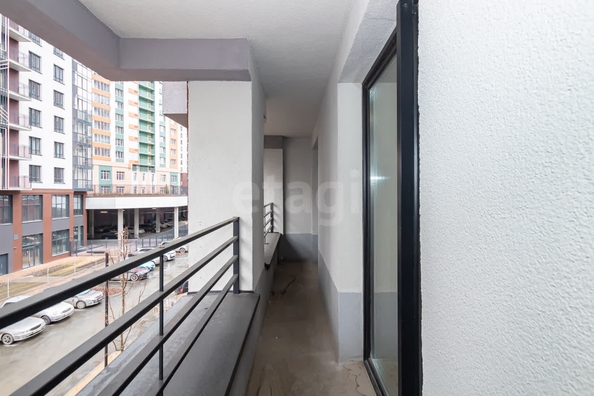 
  Продается 4-комн. квартира, 114.89 м², Семьи Шамшиных ул, д. 93
. Фото 7.