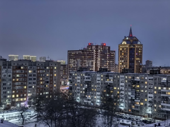 
   Продам 1-комнатную, 37.5 м², Крылова ул, 64/1

. Фото 21.
