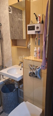 
   Продам 3-комнатную, 59 м², Объединения ул, 90/1

. Фото 21.