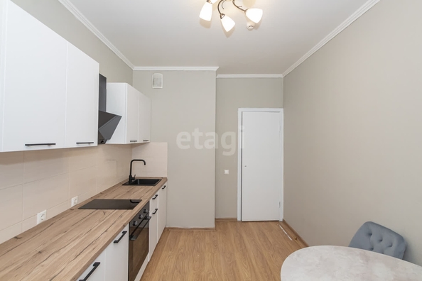 
   Продам 1-комнатную, 38 м², Крылова ул, 34

. Фото 2.