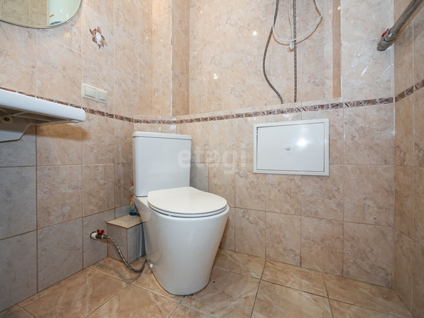 
   Продам 2-комнатную, 61.2 м², Адриена Лежена ул, 25

. Фото 25.