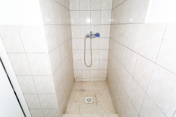
   Продам торговое помещение, 927.8 м², Троллейная ул, 37

. Фото 25.
