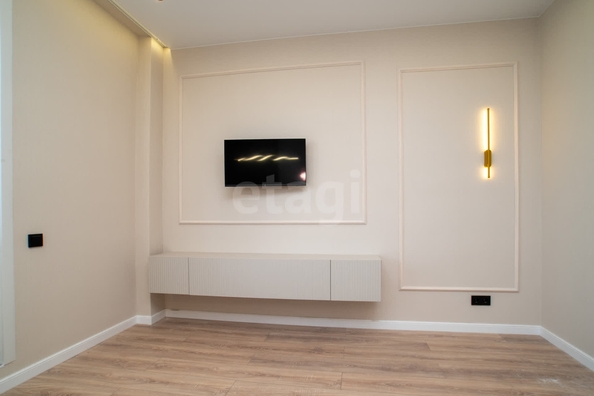 
  Продается 2-комн. квартира, 40 м², Немировича-Данченко ул, д. 16/2
. Фото 7.