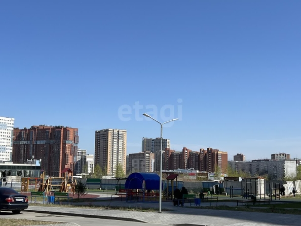 
  Продается 2-комн. квартира, 66.9 м², Закаменский мкр, д. 13
. Фото 6.