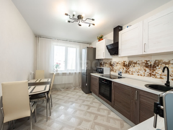 
  Продается 2-комн. квартира, 76 м², Татьяны Снежиной ул, д. 49/1
. Фото 7.