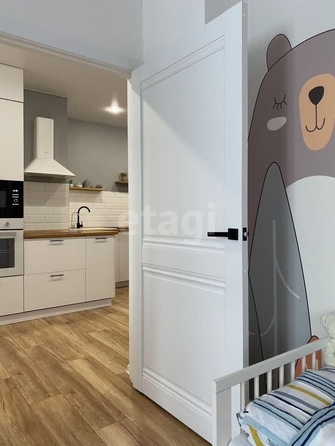 
   Продам 3-комнатную, 57 м², Выборная ул, 135

. Фото 4.