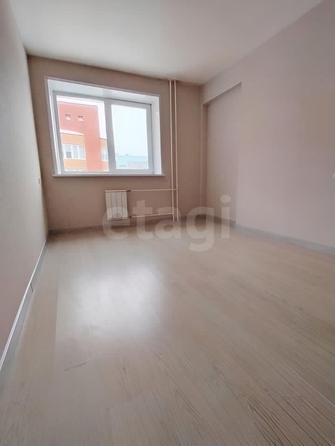 
   Продам 2-комнатную, 59 м², Бориса Богаткова ул, 218

. Фото 2.