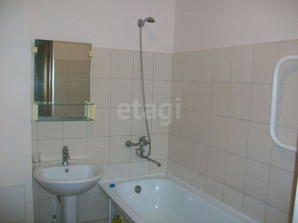 
  Продается 1-комн. квартира, 39 м², Рябиновая ул, д. 10/1
. Фото 12.