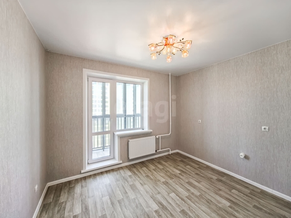 
   Продам 1-комнатную, 39.6 м², Околица мкр, 6

. Фото 3.