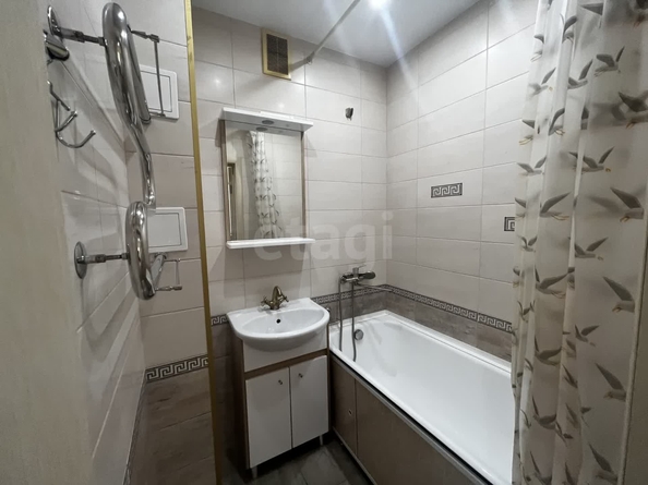 
   Продам 1-комнатную, 35.5 м², Петухова ул, 6/4

. Фото 7.
