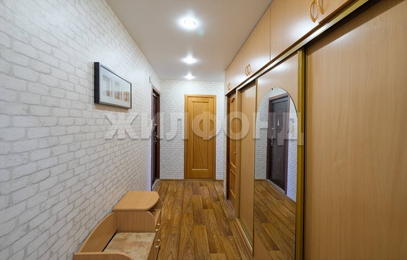 
   Продам 3-комнатную, 58.2 м², Гоголя ул, 201

. Фото 7.