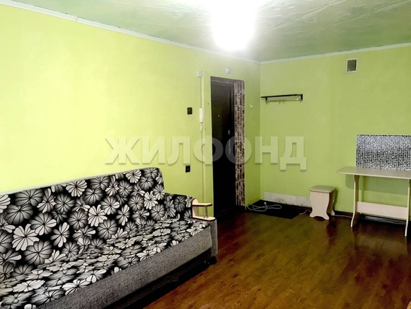 
   Продам секционку, 17.5 м², Объединения ул, 39

. Фото 4.