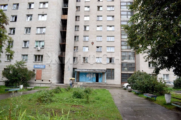 
  Продается комната, 17.5 м², Объединения ул, д. 39
. Фото 2.