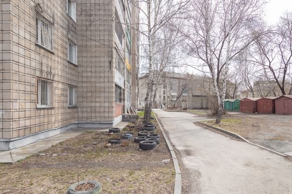 
   Продам 2-комнатную, 50.7 м², Марата ул, 1

. Фото 17.