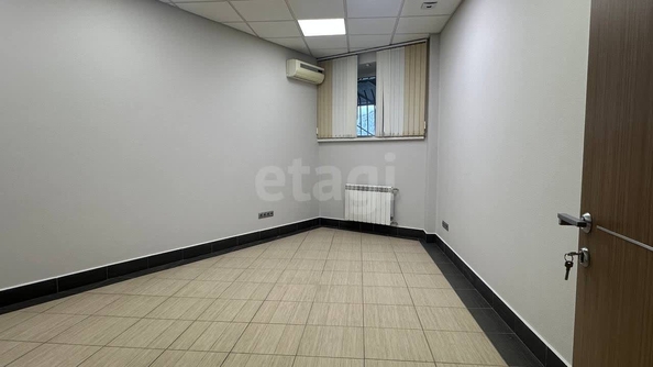 
   Сдам офис, 140 м², Овражная ул, 4

. Фото 17.