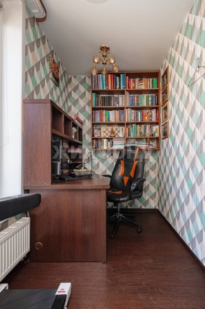 
   Продам 3-комнатную, 75.7 м², Владимира Заровного ул, 26

. Фото 12.