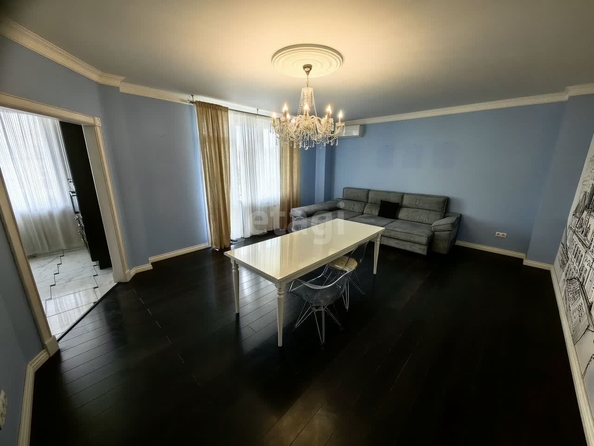 
   Продам 3-комнатную, 107.2 м², 6-й микрорайон, 15

. Фото 10.