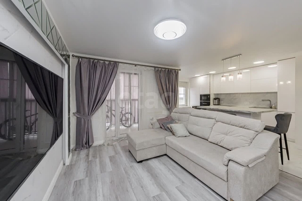 
   Продам 3-комнатную, 83 м², 2-я Обская ул, 71/1

. Фото 5.