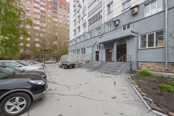 
   Продам 3-комнатную, 126 м², Советская ул, 52/2

. Фото 18.